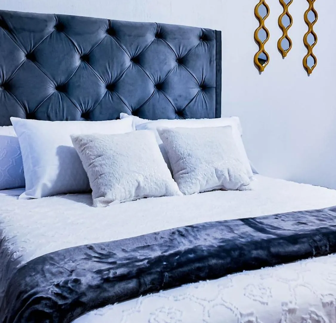****  אנטיגואה גואטמלה One Hotel Boutique הונדורס