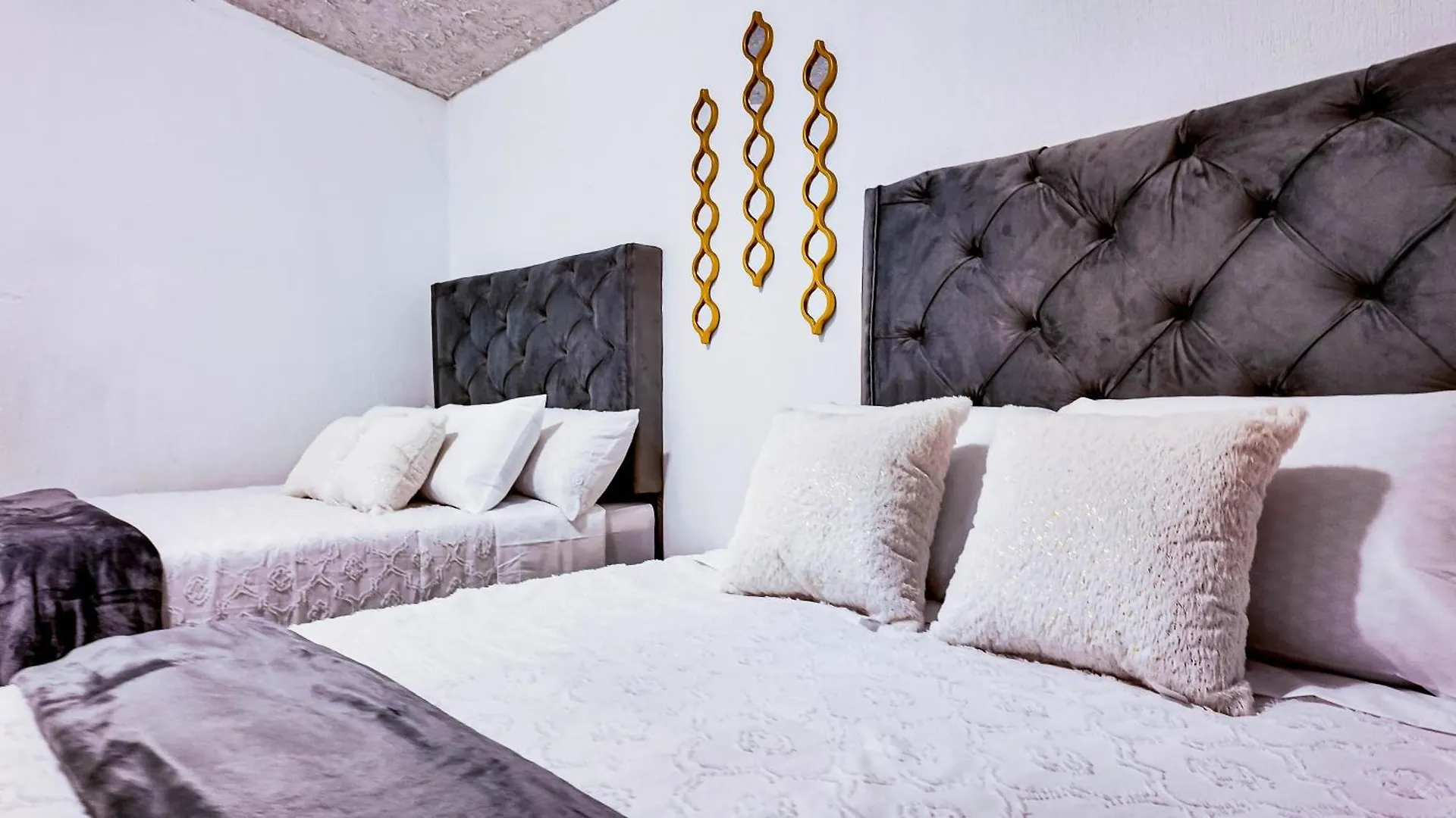 ****  One Hotel Boutique Antigua Guatemala